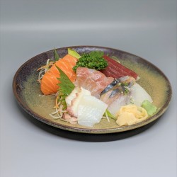 15 SASHIMI MIX